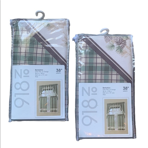 Lichtenberg Other - Lichtenberg New York 2 Pairs of Swags 38” No 918 Berkshire Pine